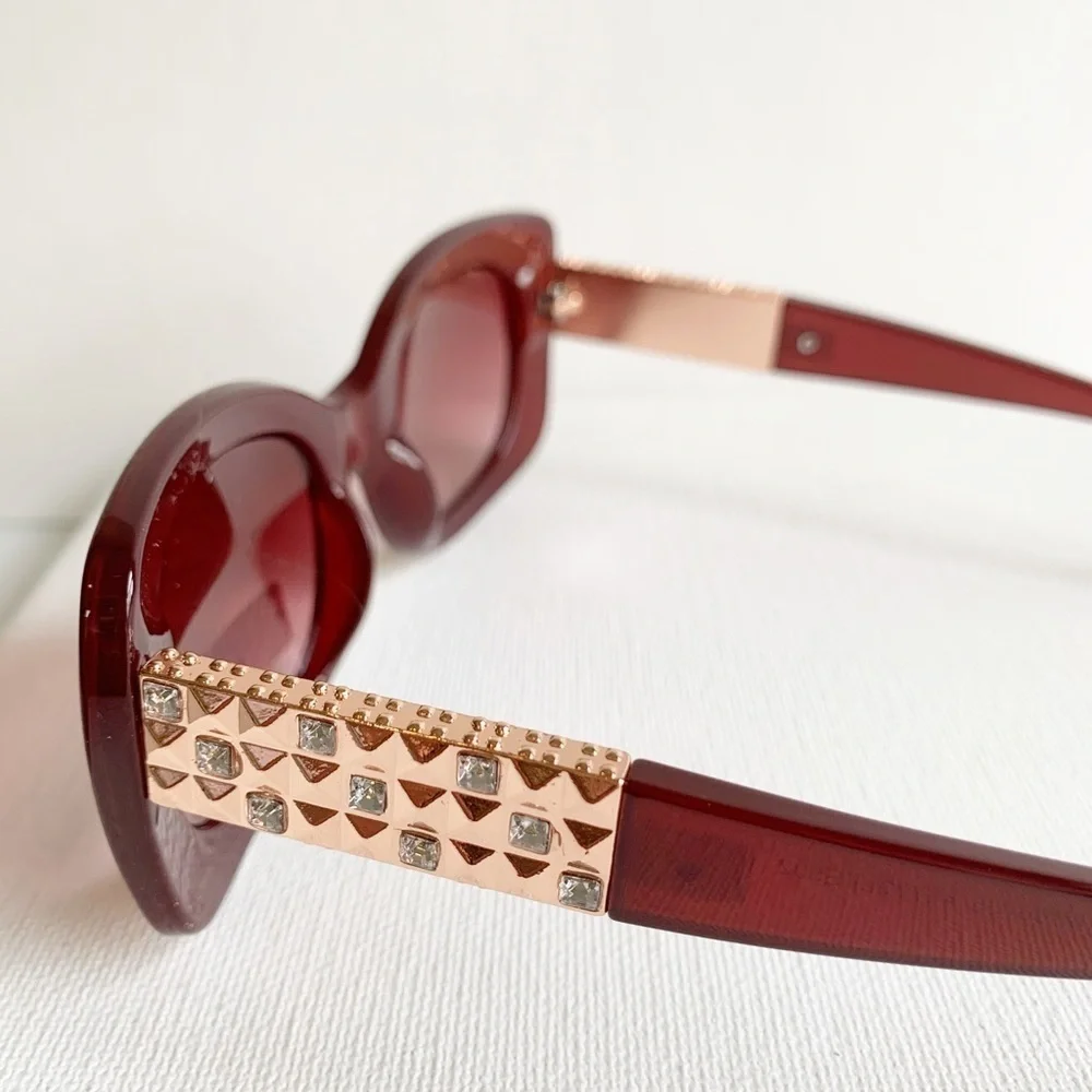 NWT retro vintage style red and gold sunglasses